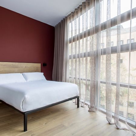 อพาร์ตโฮเทล อายาดา 3* Aparthotel บาร์เซโลนา ภายนอก รูปภาพ