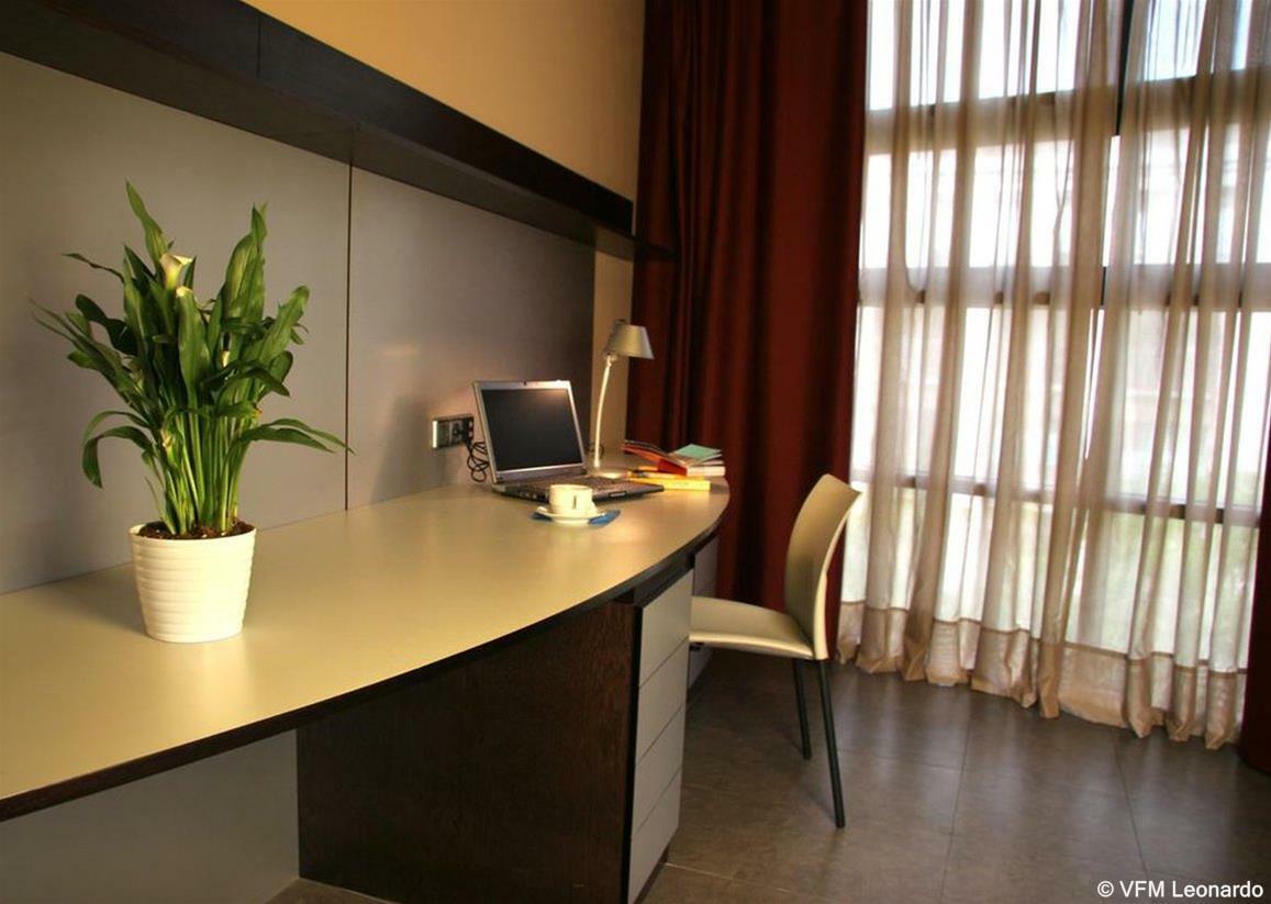 อพาร์ตโฮเทล อายาดา 3* Aparthotel บาร์เซโลนา ภายนอก รูปภาพ